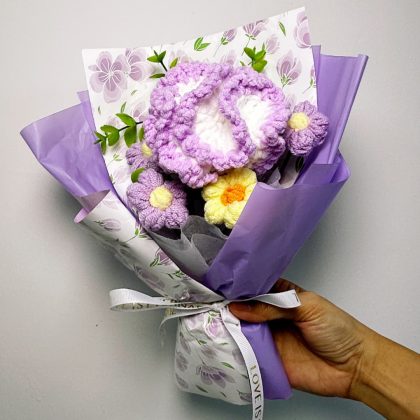 Knitted Flower Bouquet